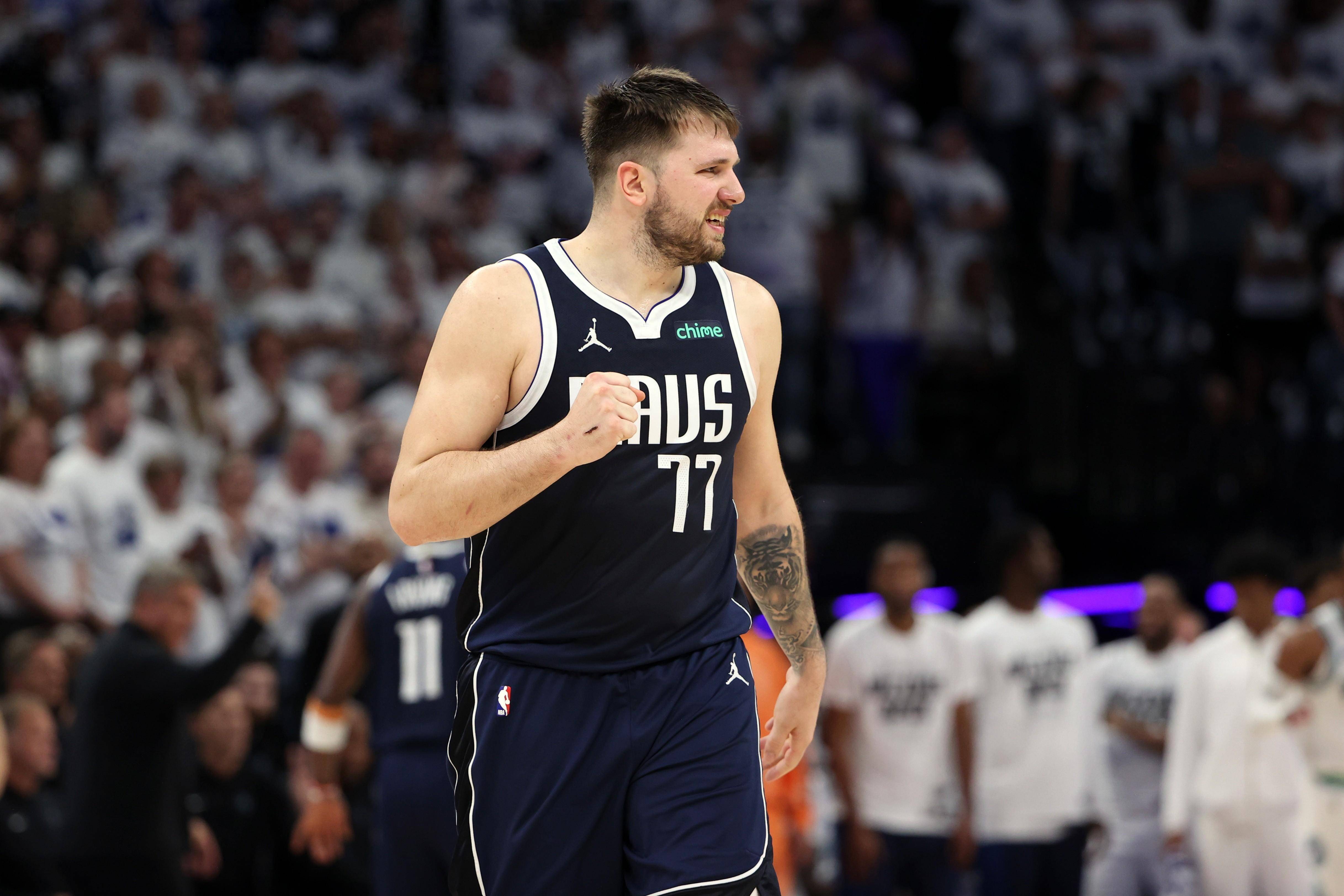 包含国王爆发新星，东契奇刷新纪录，全明星入选球队迎来希望！的词条